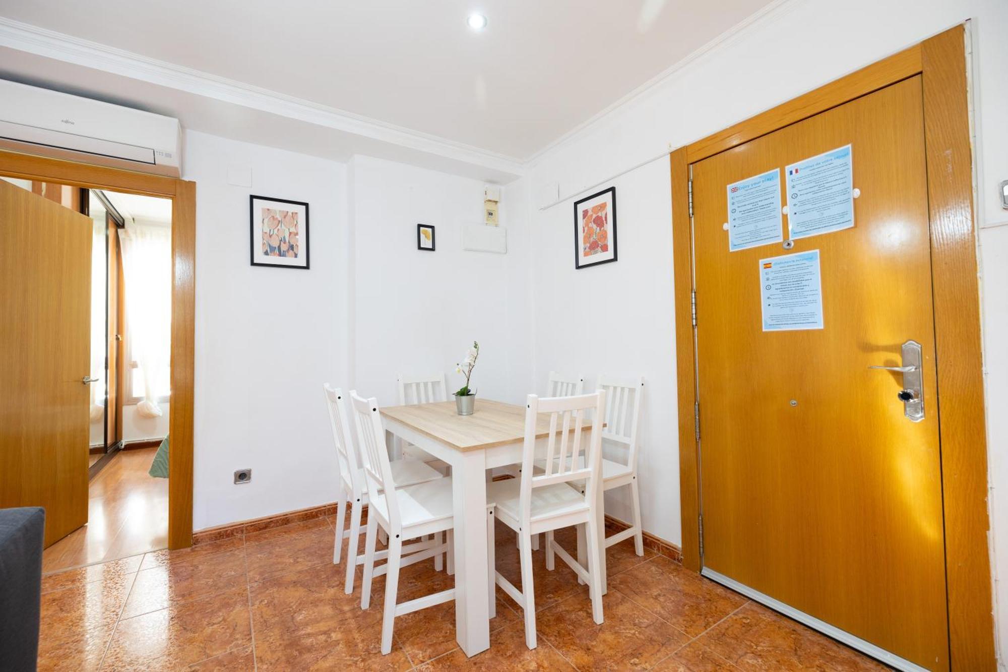 Ofrenda Del Pilar Turistea Apartment Zaragoza Luaran gambar